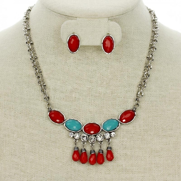 Fashion Necklace Set