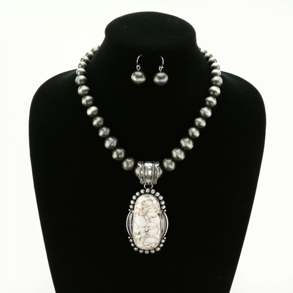 Western Navajo Style Oval Necklace Set - Image 2
