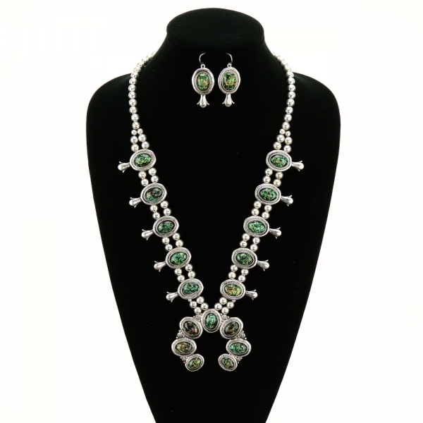 Western Navajo Style Squash Blossom Necklace Set - Image 2