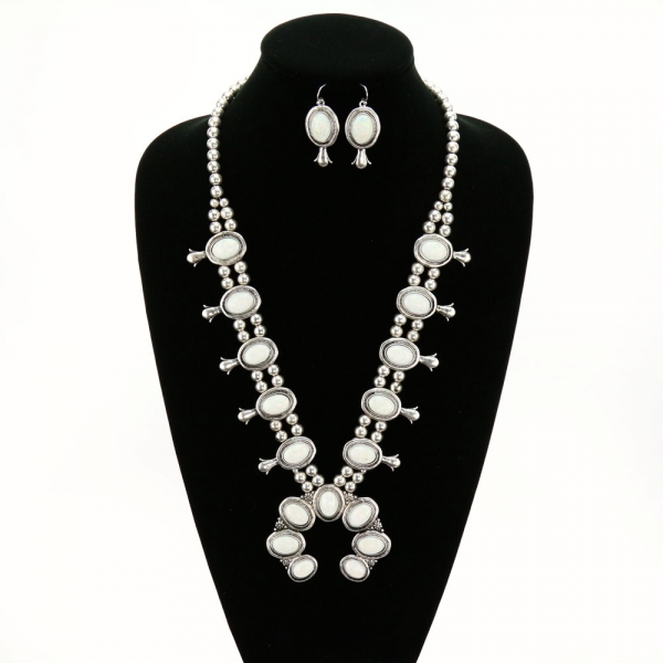 Western Navajo Style Squash Blossom Necklace Set - Image 2