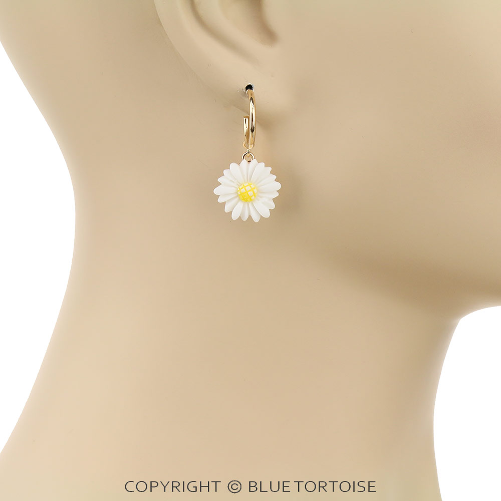 Daisy Hoop Earrings Bluetortoisewholesale