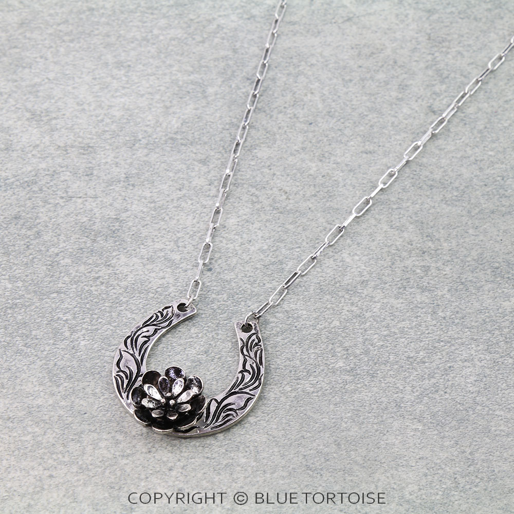 Western Flower Horseshoe Necklace