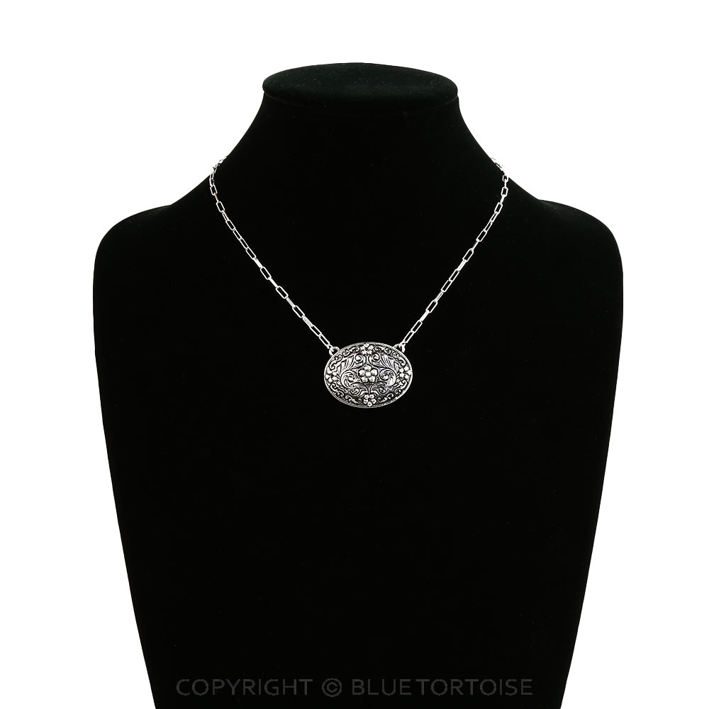 Western Oval Flower Necklace - Image 2