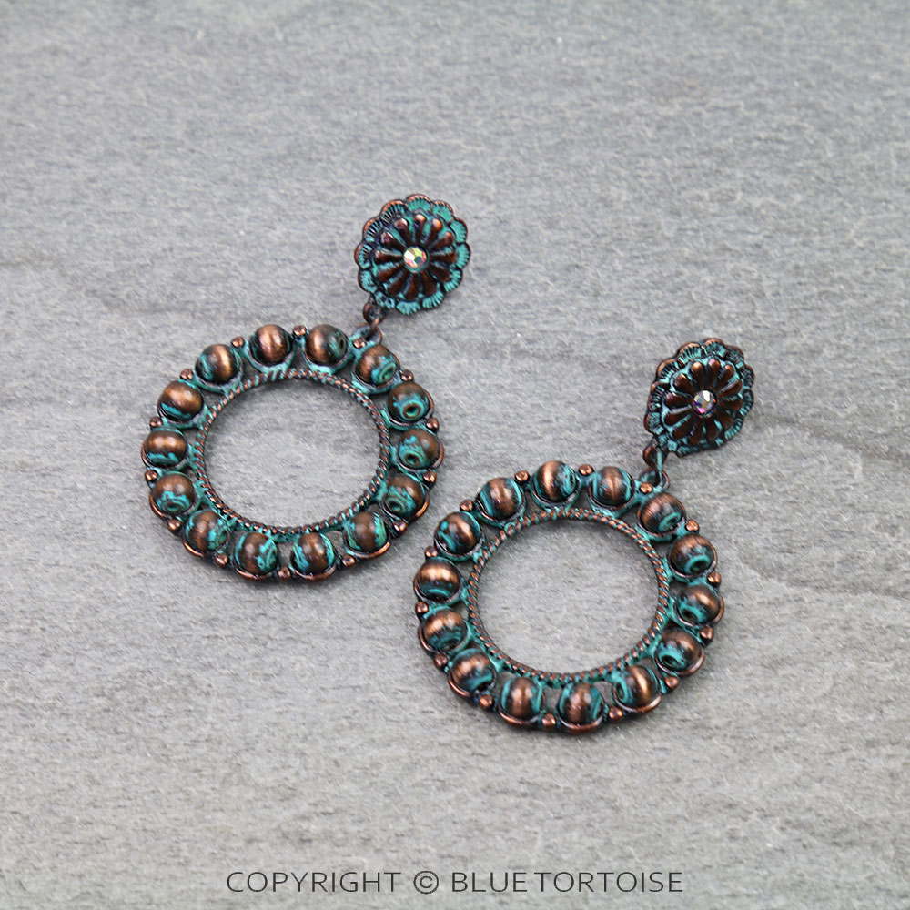 Western Navajo Style Pearl Round Concho Stud Earrings