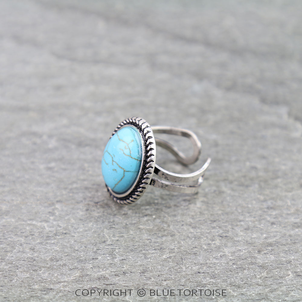 Western Oval Stone Cuff Ring - Image 2