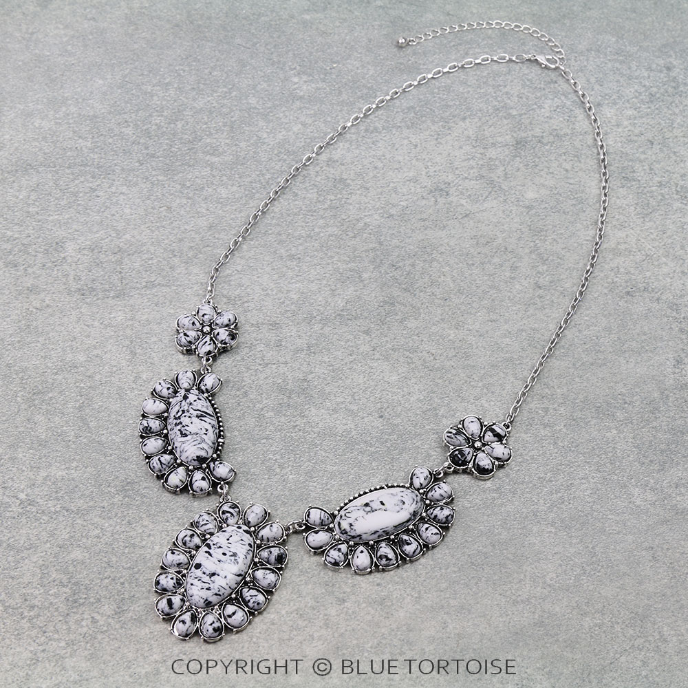 Western Concho Stone Necklace