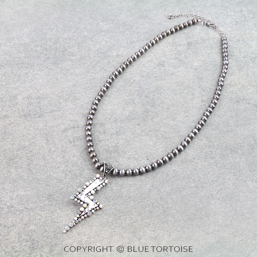 Western Hammered Thunder Necklace