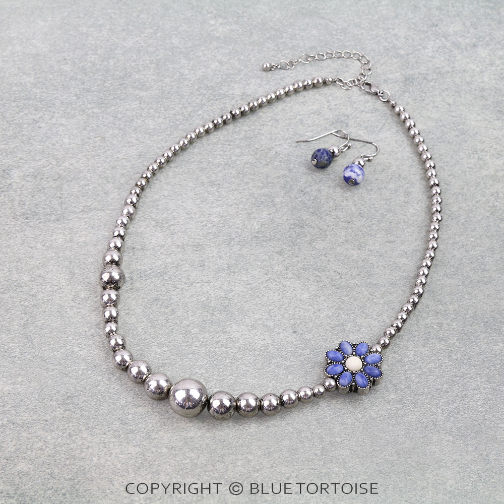 Western Flower Stone Necklace Set