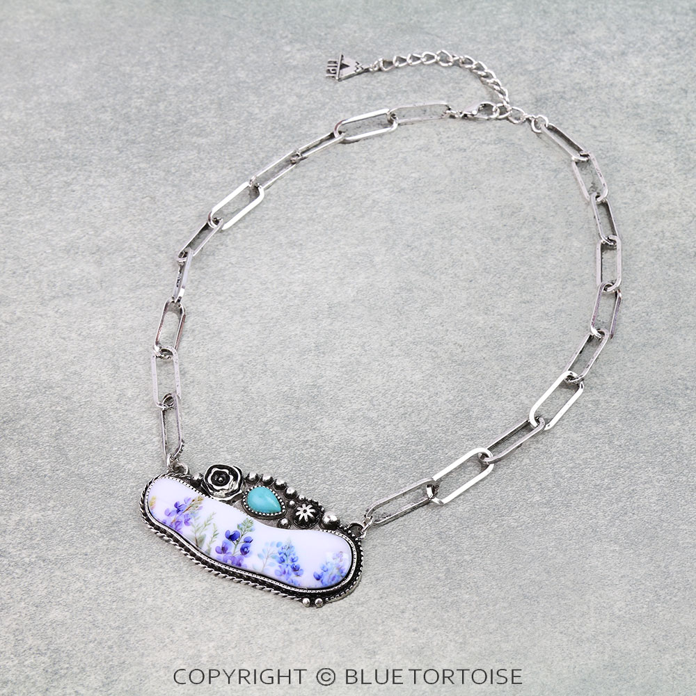 Western Flower Portrait Necklace