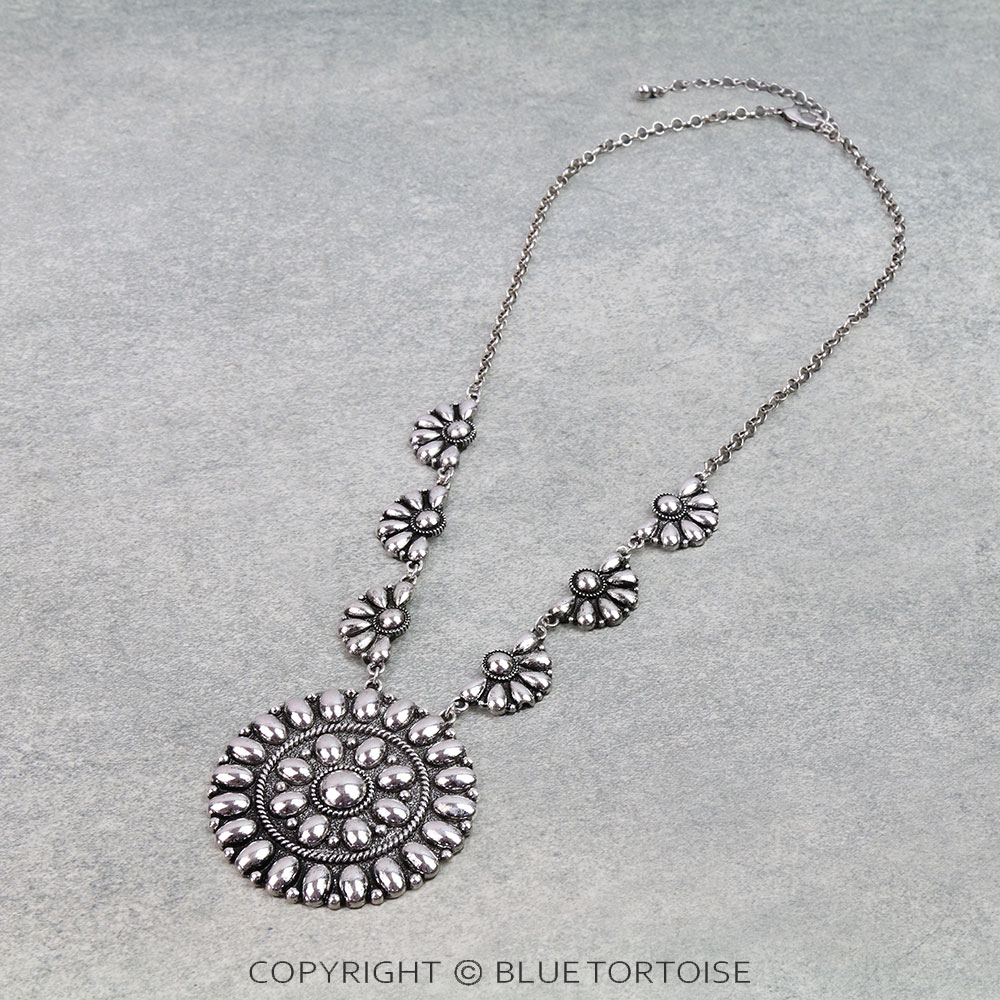 Western Ball Concho Necklace