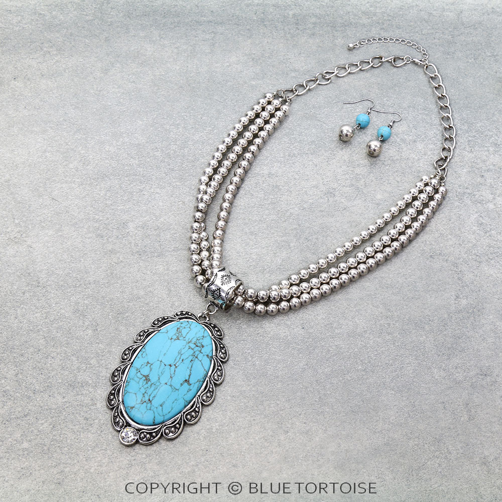 Western Oval Pendant Layered Necklace Set