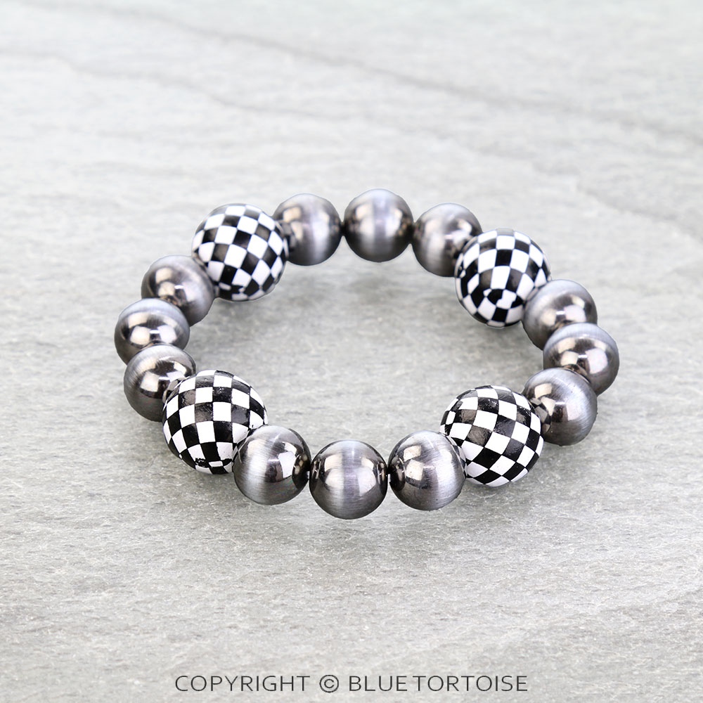 Navajo Style Pearl & Checker Bead Stretch Bracelet - Image 2
