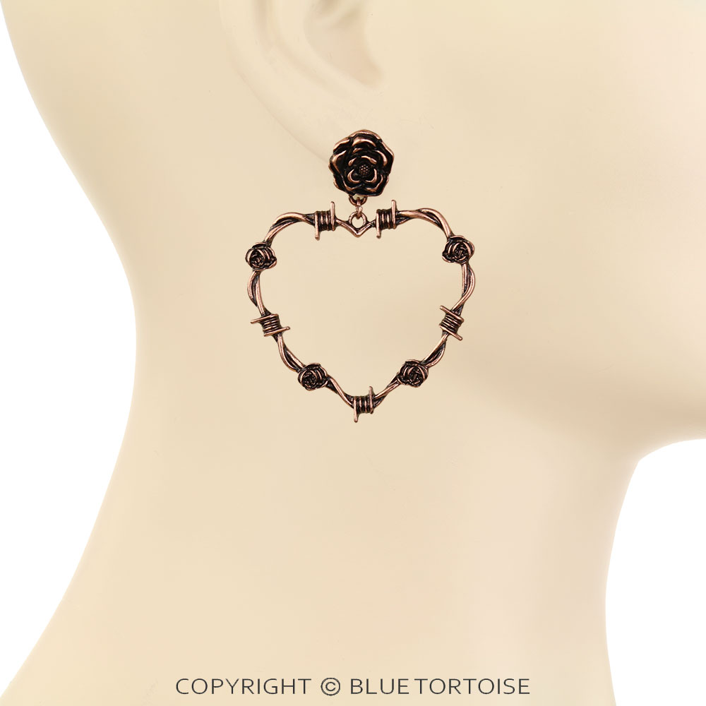 Western Barbed Heart & Rose Stud Earrings - Image 2