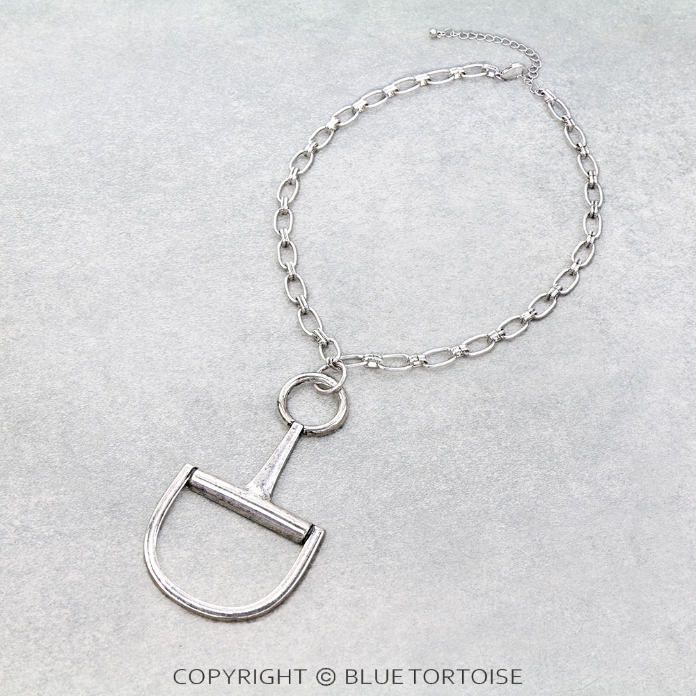 Western Horsebit Pendant Necklace