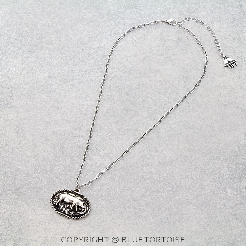 Western Small Oval Pig Necklace