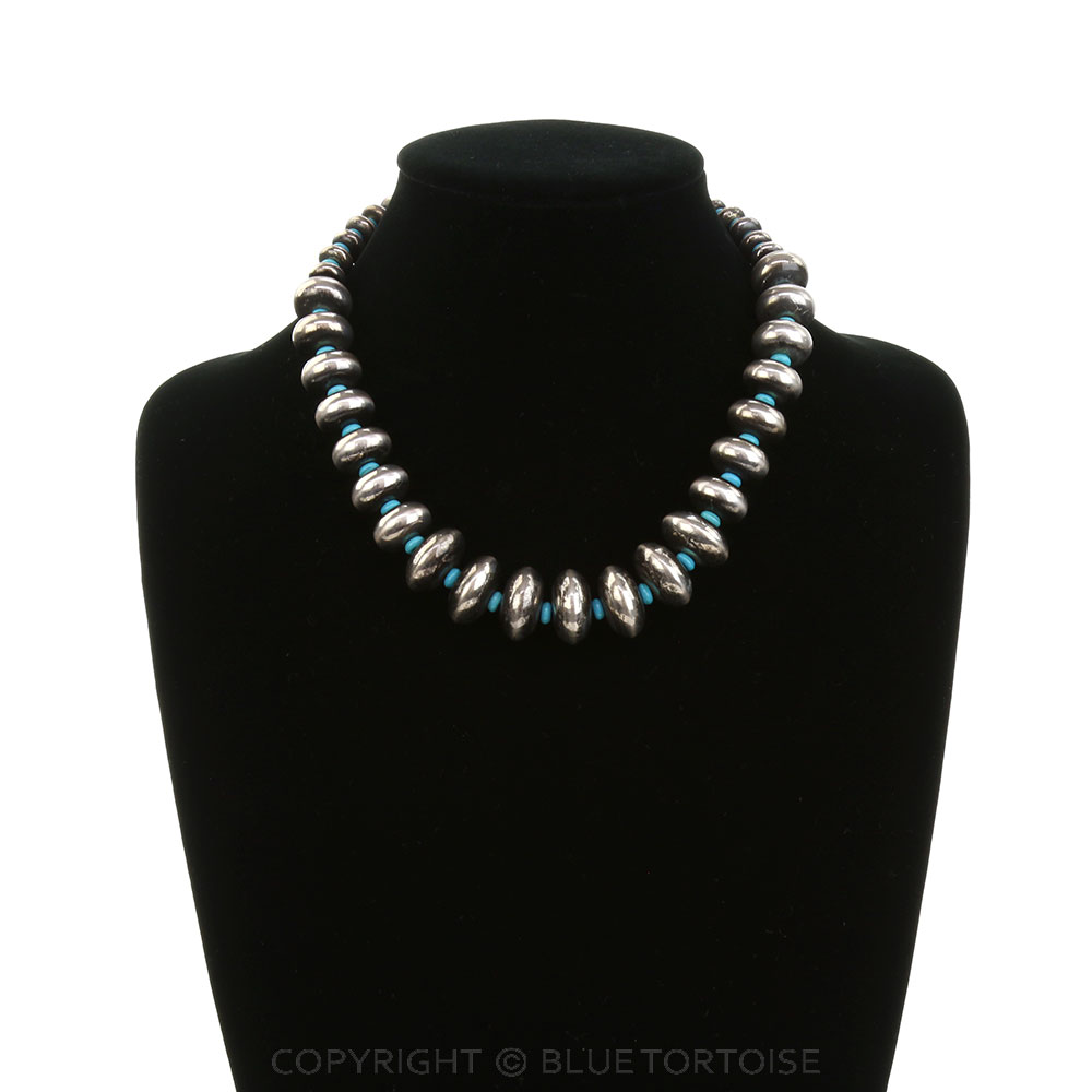 Navajo Style Pearl Necklace - Image 2