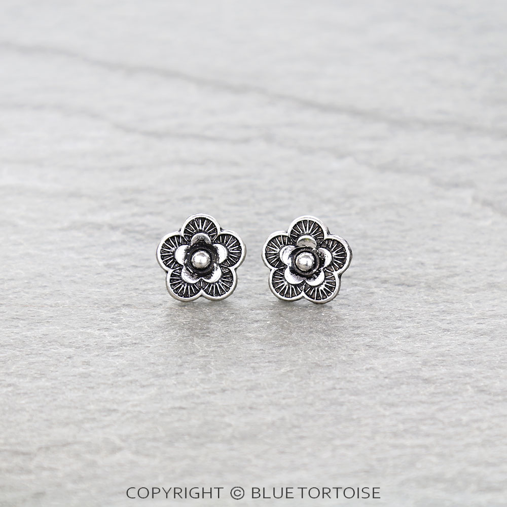 Western Mini Flower Stud Earrings