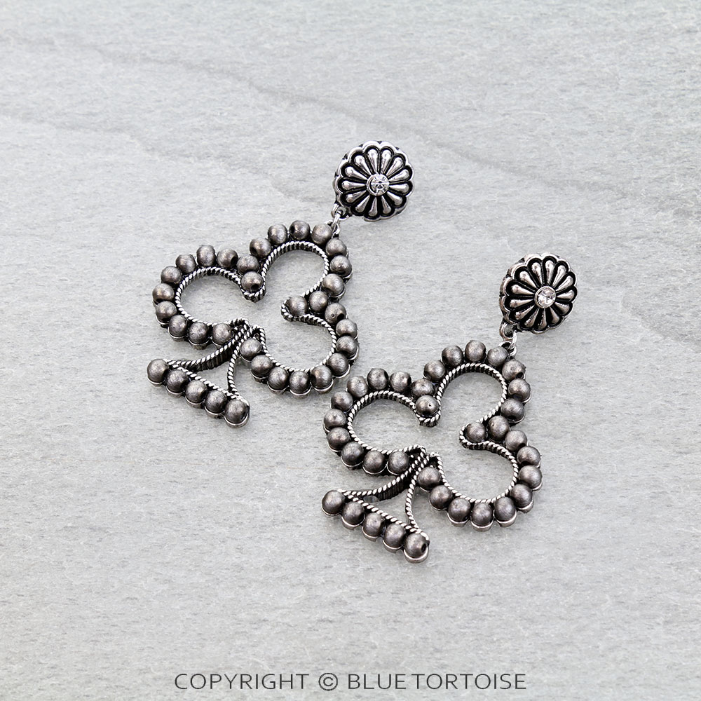 Navajo Style Pearl Clover Concho Stud Earrings
