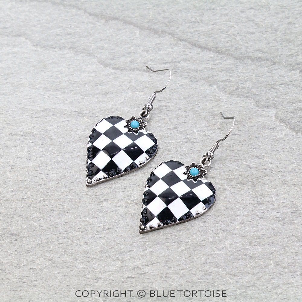 Heart Checker Dangle Earrings