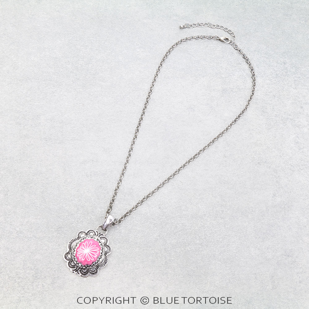 Western Concho Print Necklace
