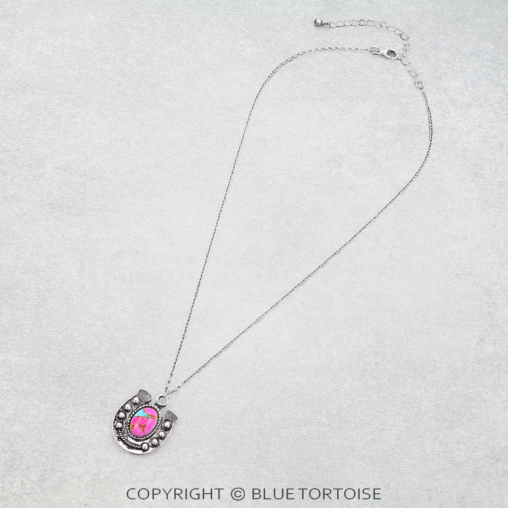 Western Horse Groove Stone Necklace