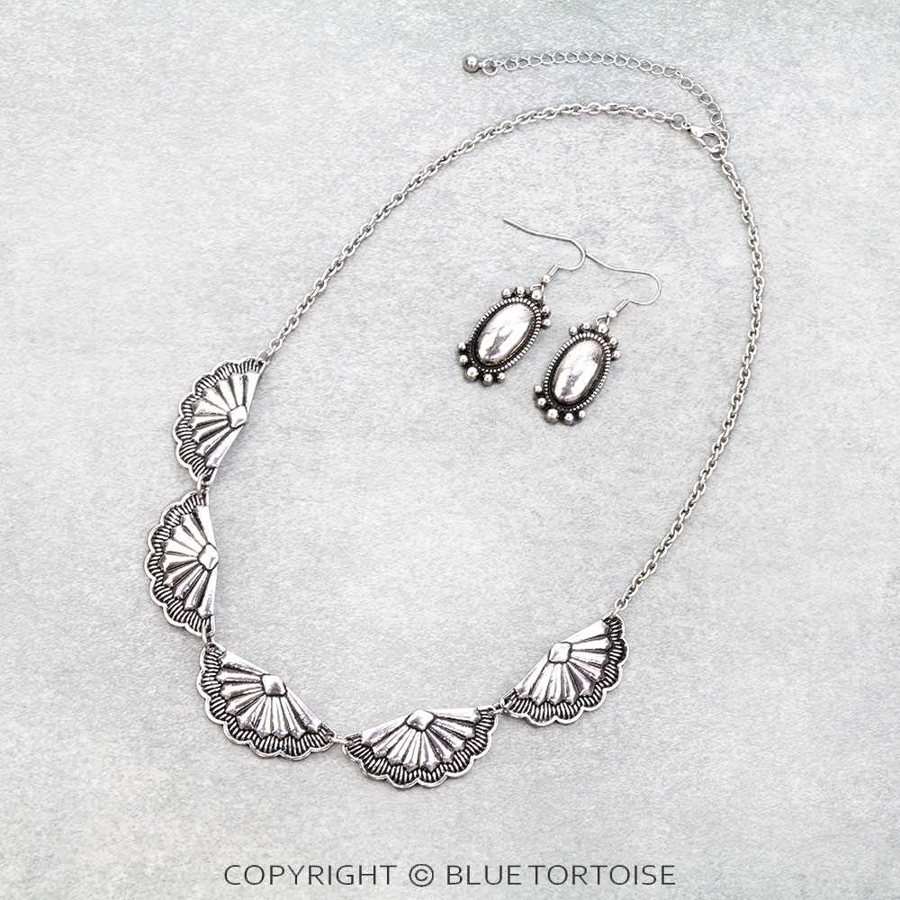 Western Concho Necklace Set