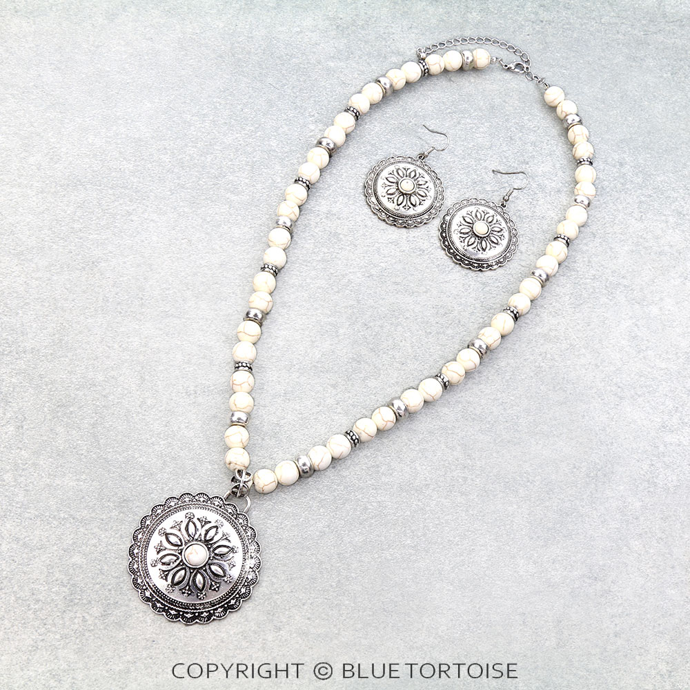 Western Concho Pendant Necklace Set