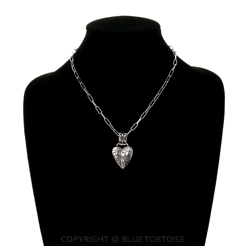 Western Etched Heart Necklace - Image 2