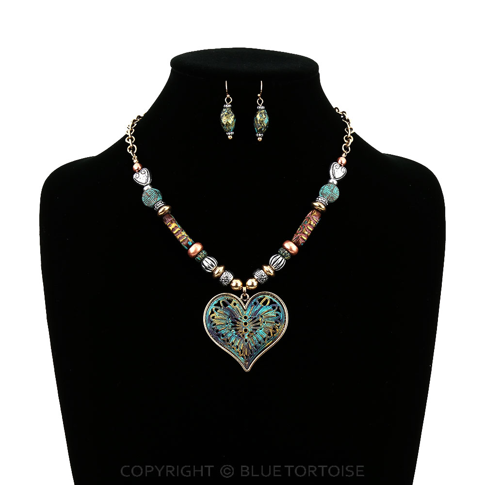 Patterned Heart Shape Pendant Necklace Set – Bluetortoisewholesale