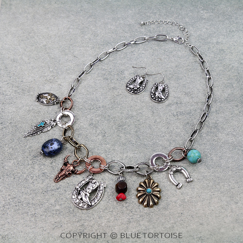 Western Style Charm Necklace Set