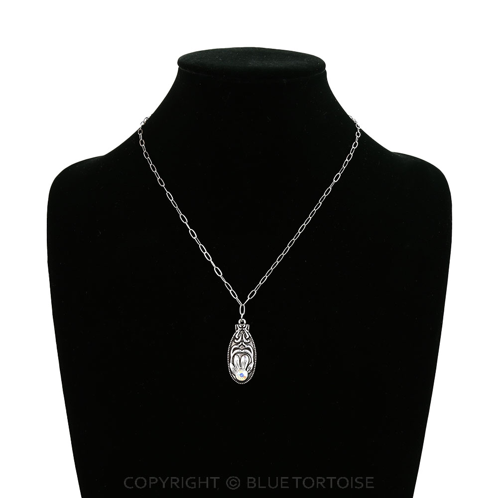 Western Oval Etched Necklace - Image 2