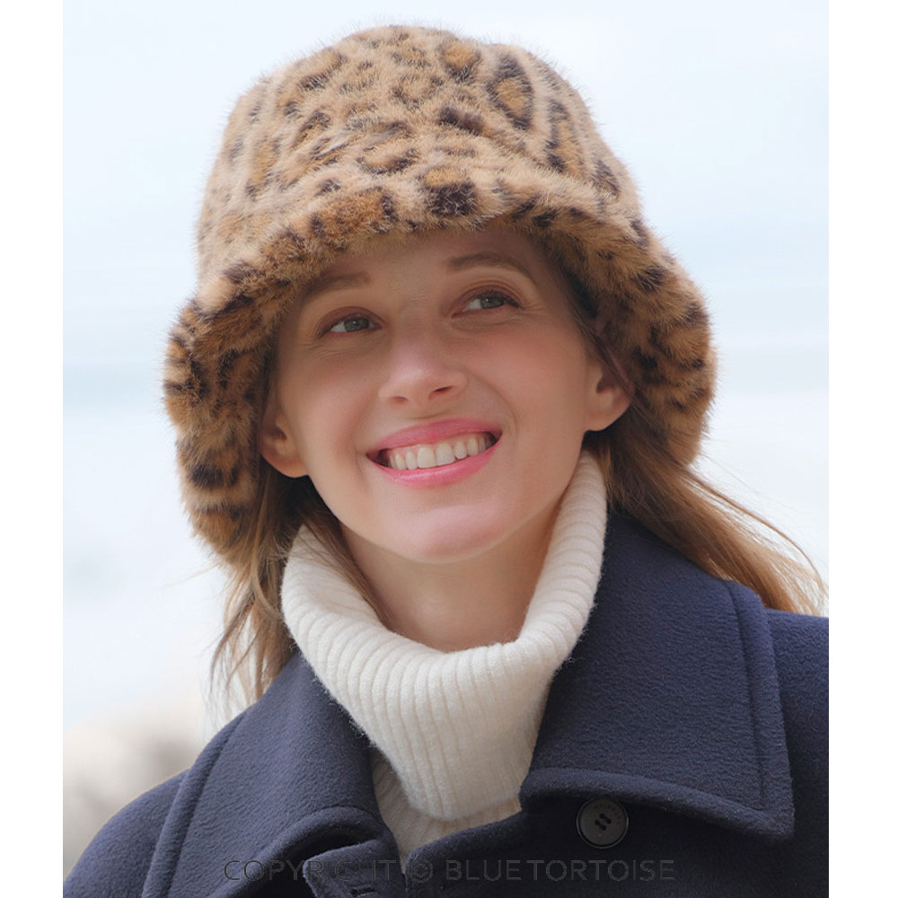 C.C Leopard Pattern Fur Winter Bucket Hat - Image 2