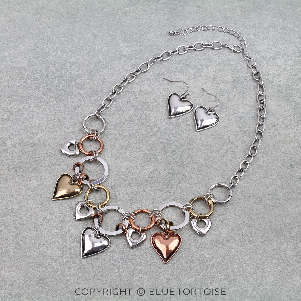 Western Style Heart Charm Necklace Set