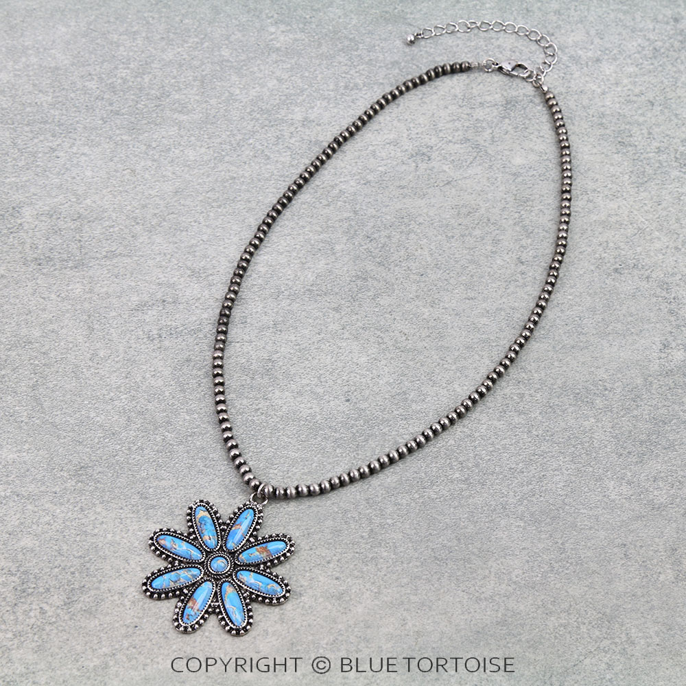 Western Concho Print Necklace