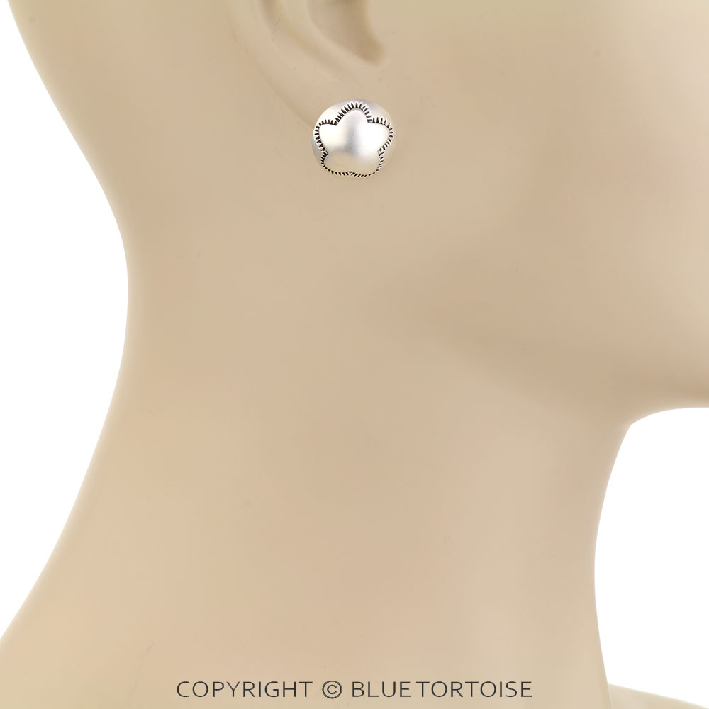 Superior Western Texture Stud Earrings - Image 2
