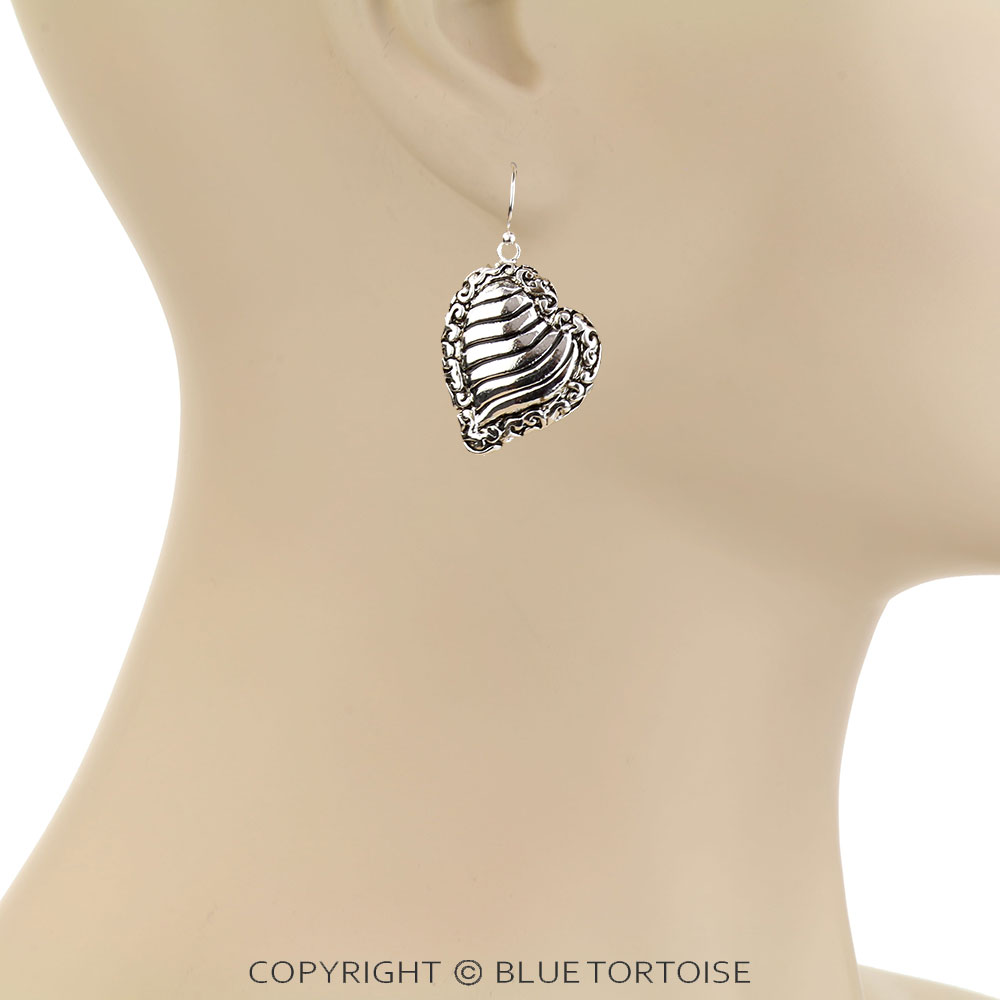 Tailored Filigree Heart Dangle Earrings - Image 2