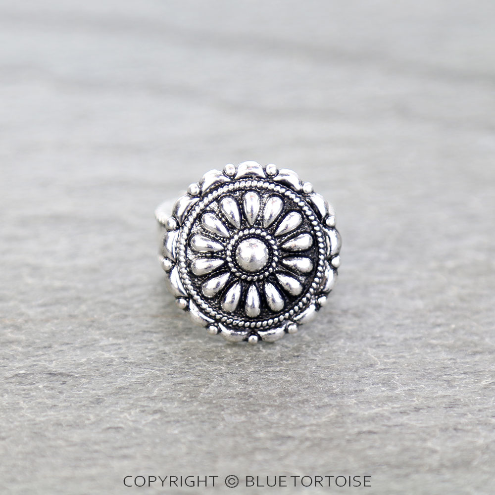 Western Ball TXR Concho Stretch Ring