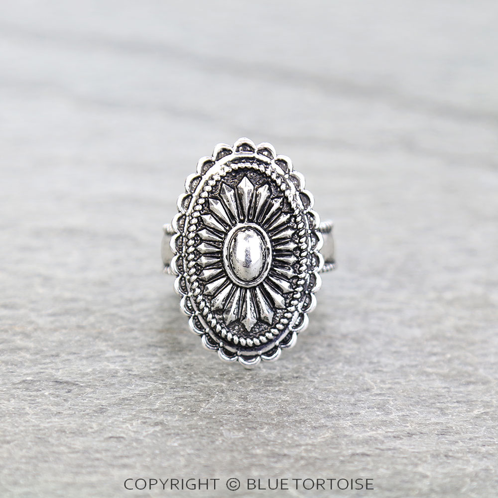 Western Ball TXR Oval Concho Stretch Ring