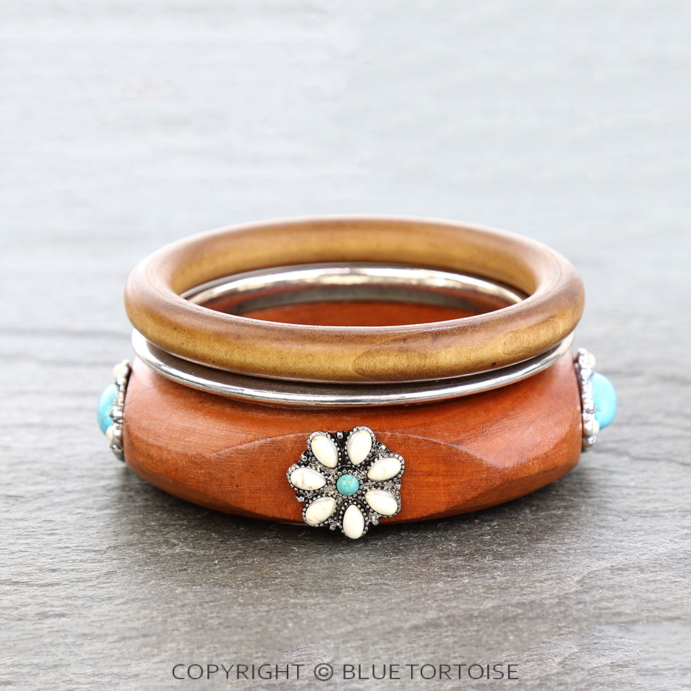 Western Concho Bangle Bracelet