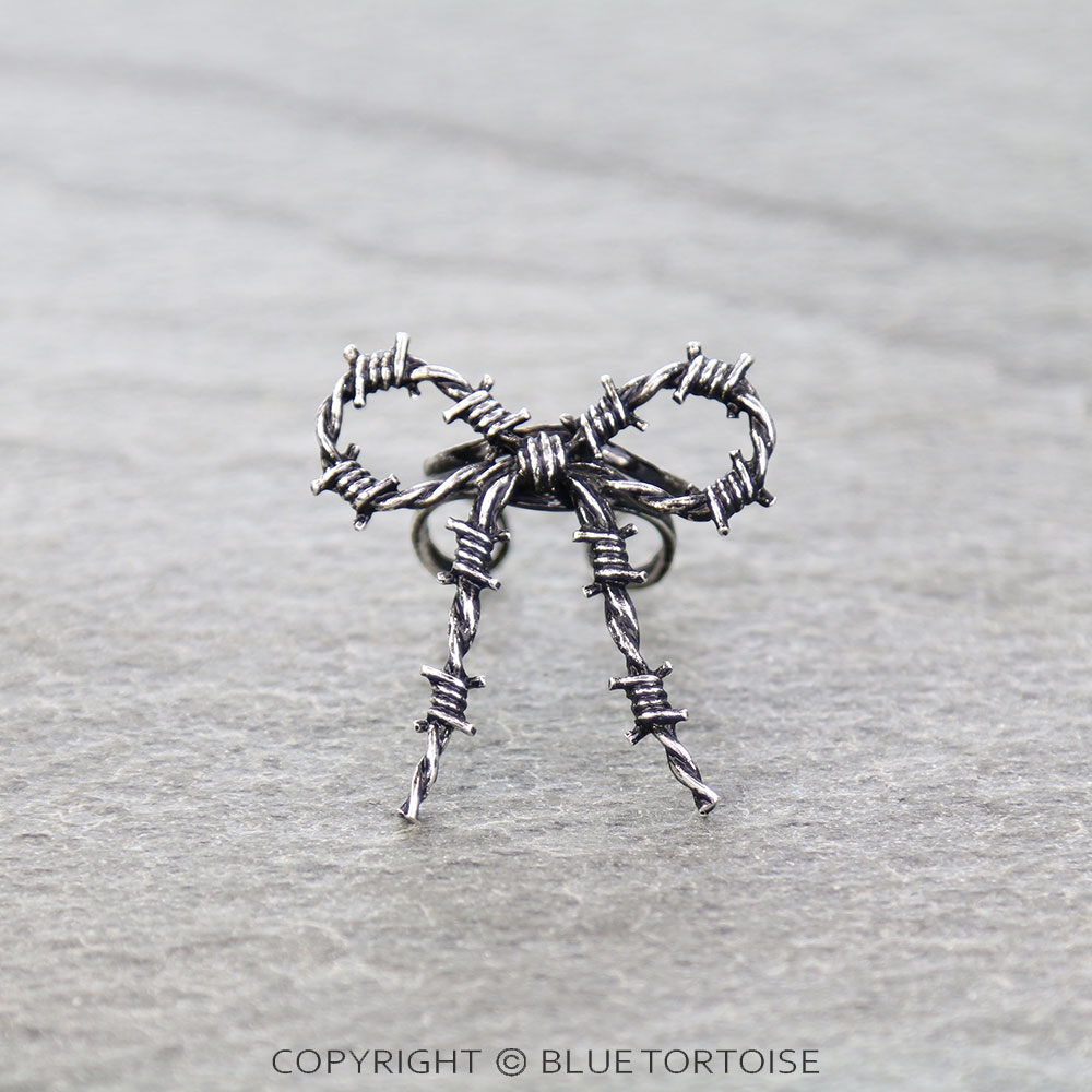 Western Barbed Wire Bow Cuff Ring