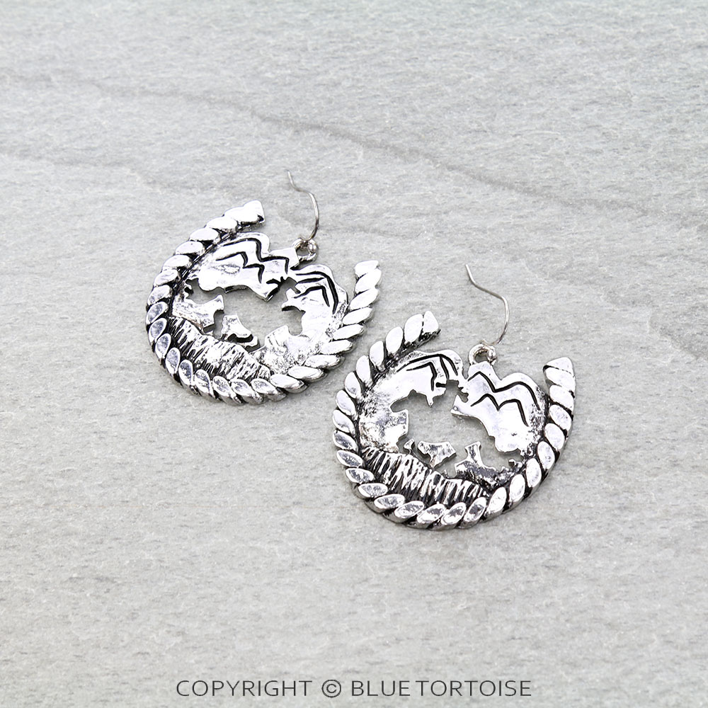 Western Horseshoe Etched Dangle Earrings