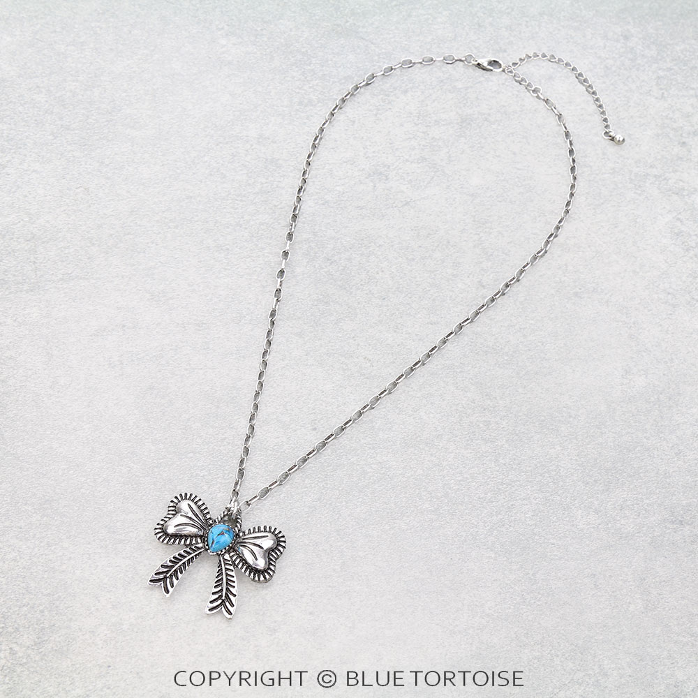 Western Bow Necklace