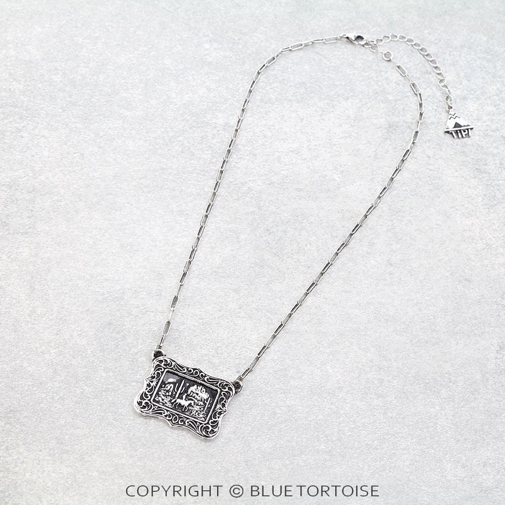 Western Scenery Necklace