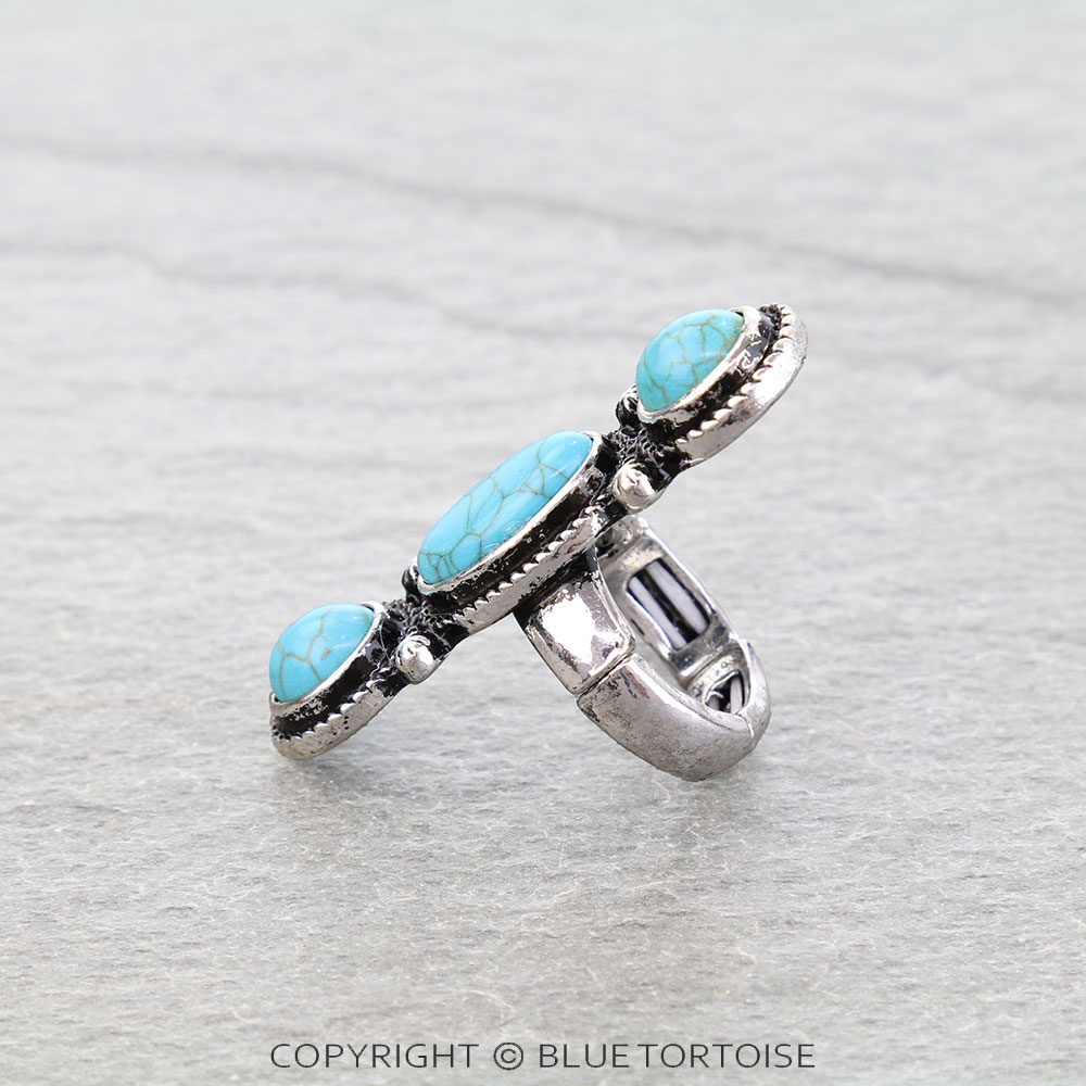 Western 3 Stone Stretch Ring - Image 2