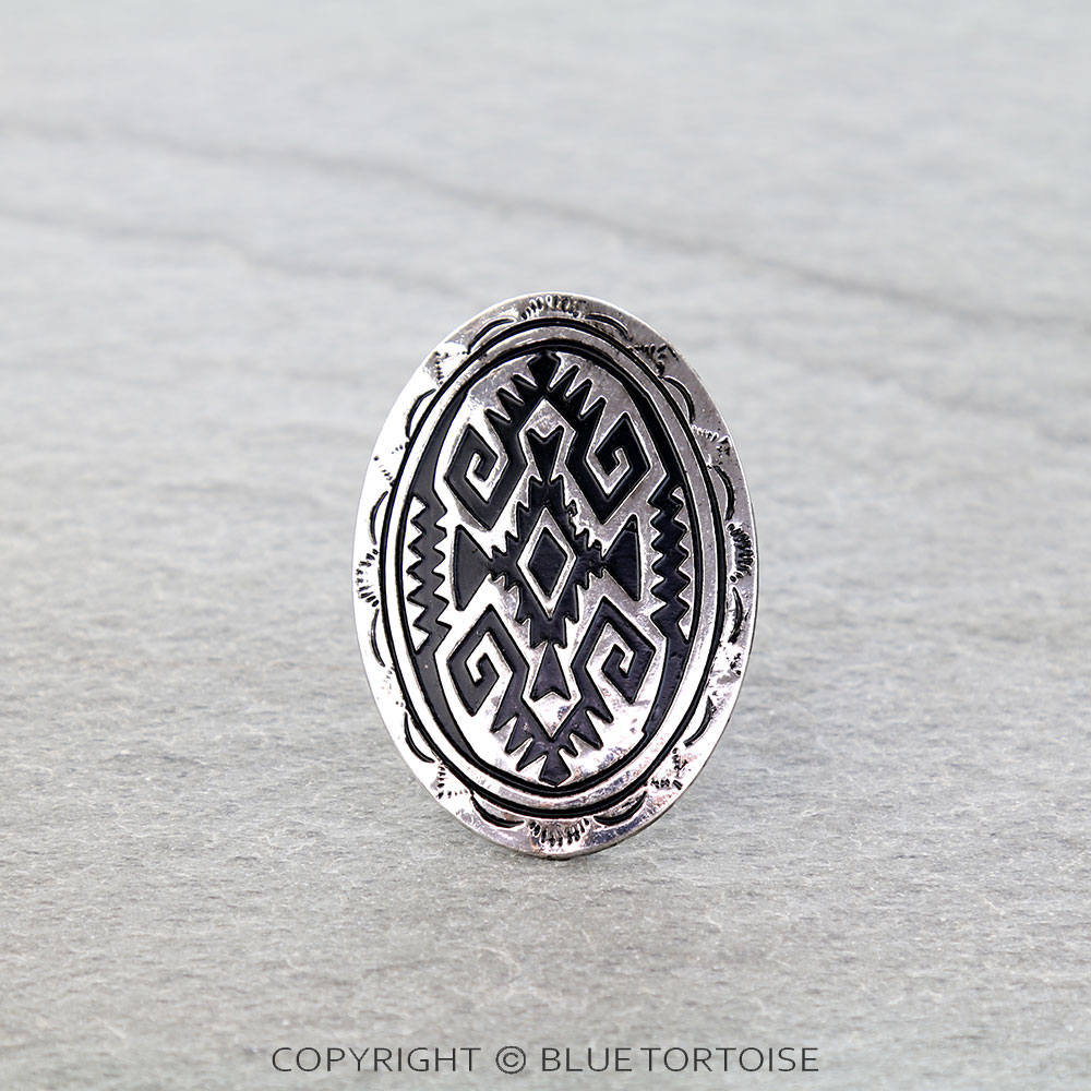 Western Oval Aztec Stretch Ring